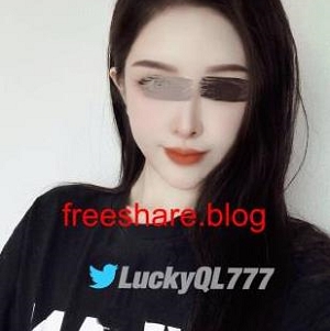 女神Lucky_Baby的完美炮架黑丝美腿，高颜值150